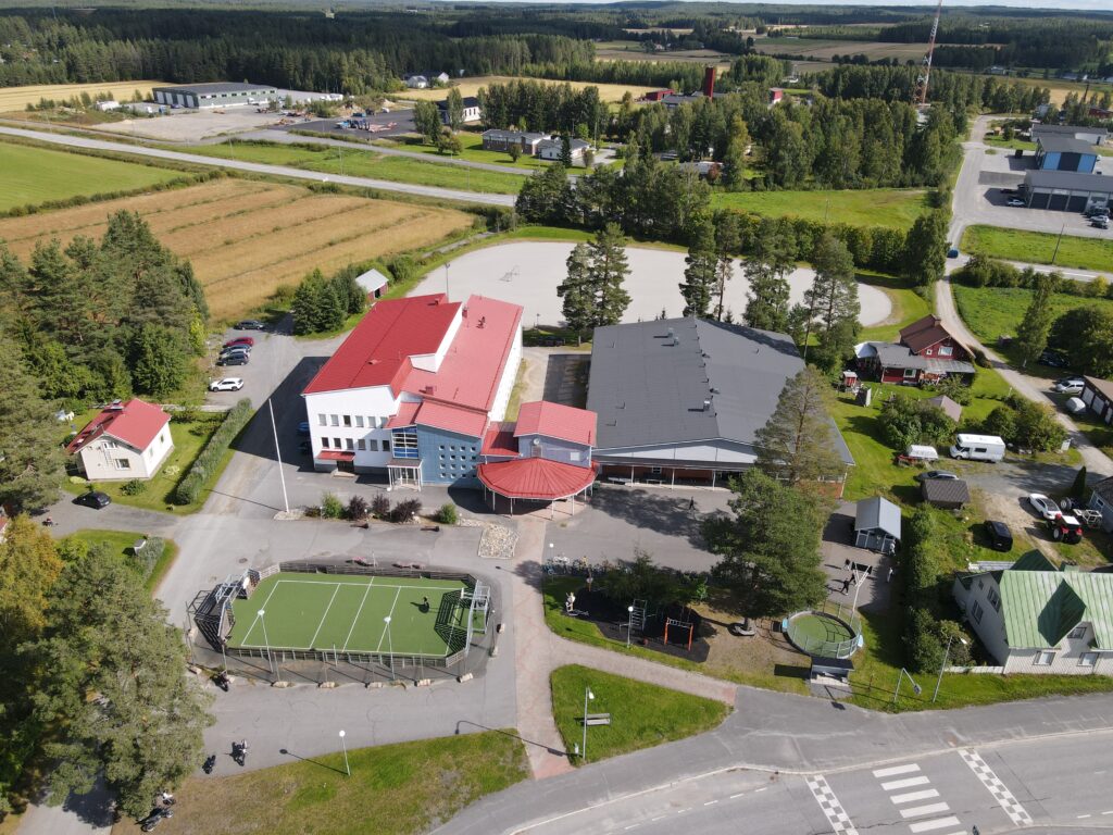 Ilmakuva Yhteiskoulusta.