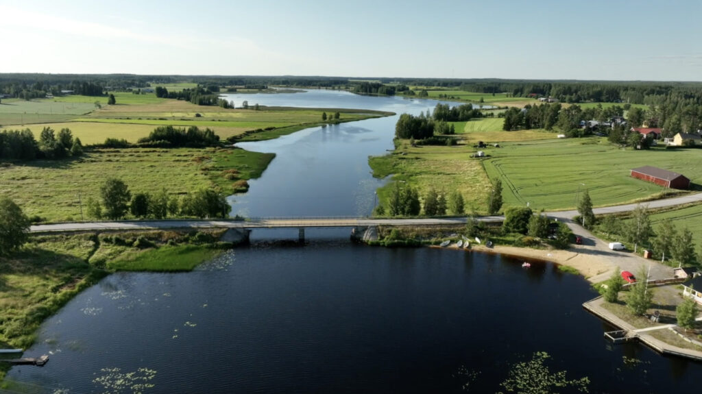 Ilmakuva Salmirannasta Lapualle päin.